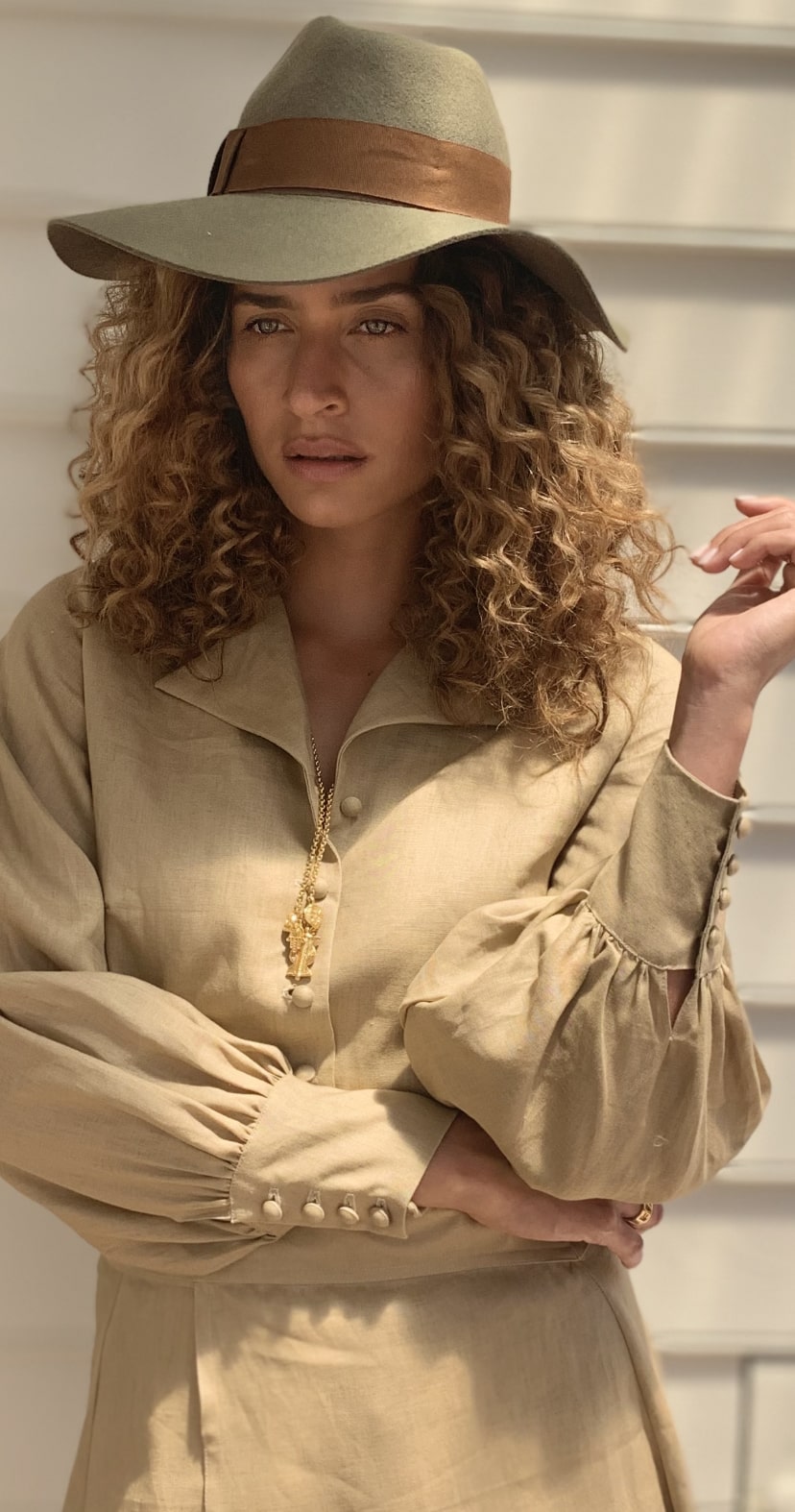 Long Lasting Hair Curls Keep Your Curls Looking Perfect All Day
